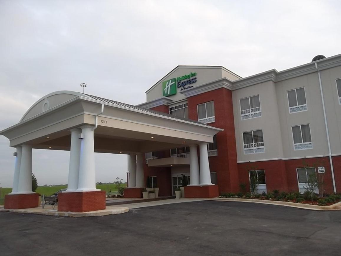 Holiday Inn Express & Suites Brookhaven By Ihg Exteriör bild